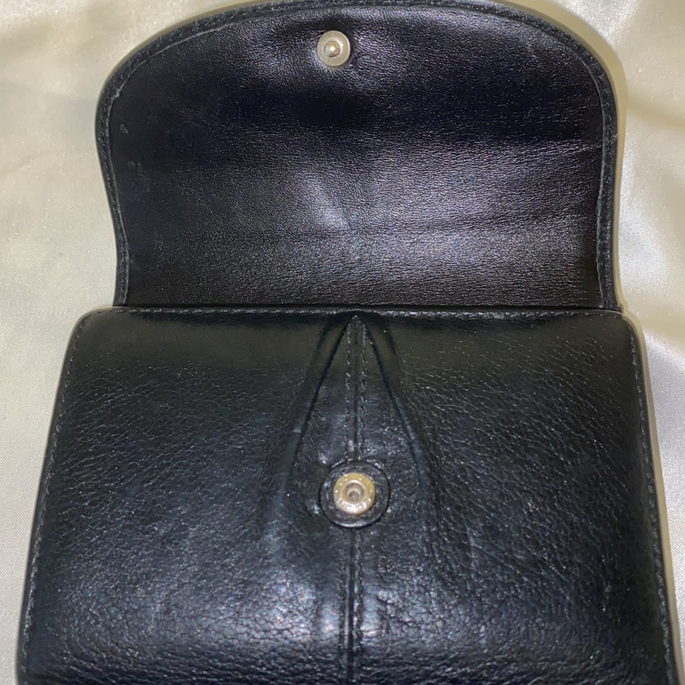 Black leather Coach wallet - Picture 7 of 11